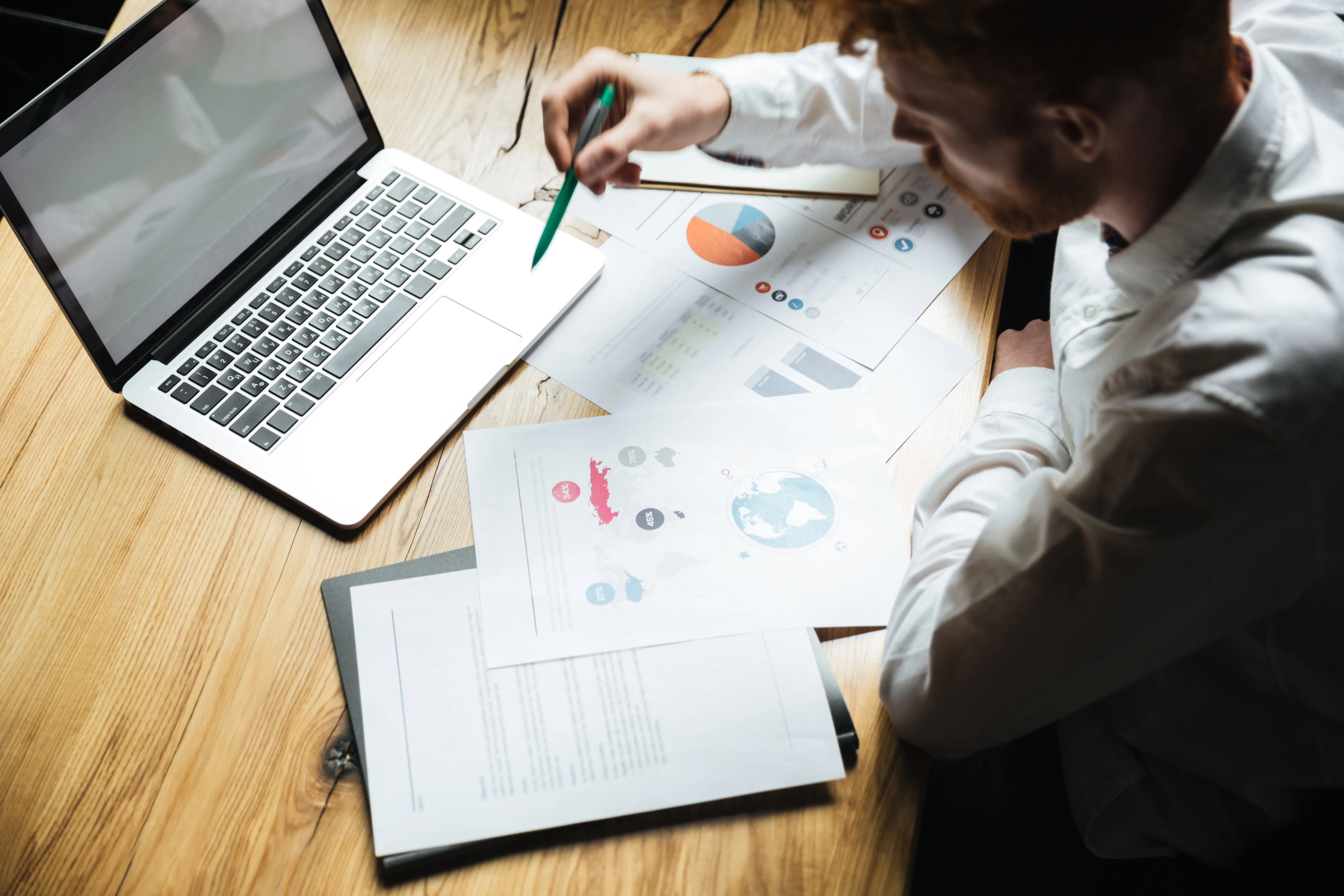 کاهش ریسک تجاری با تحلیل روند قرارداد ها و سفارشات فروش