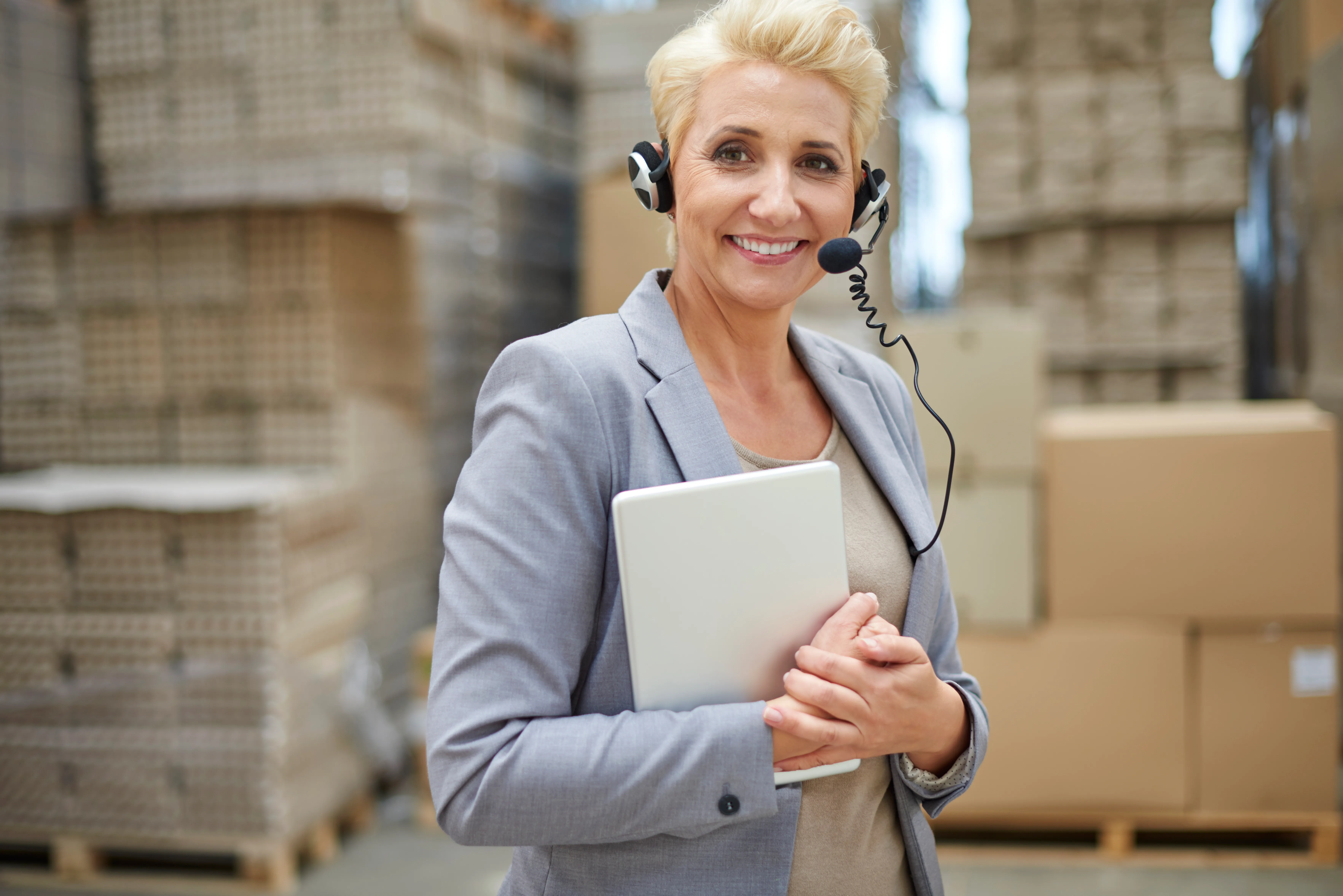 مدیر تدارکات کیست؟