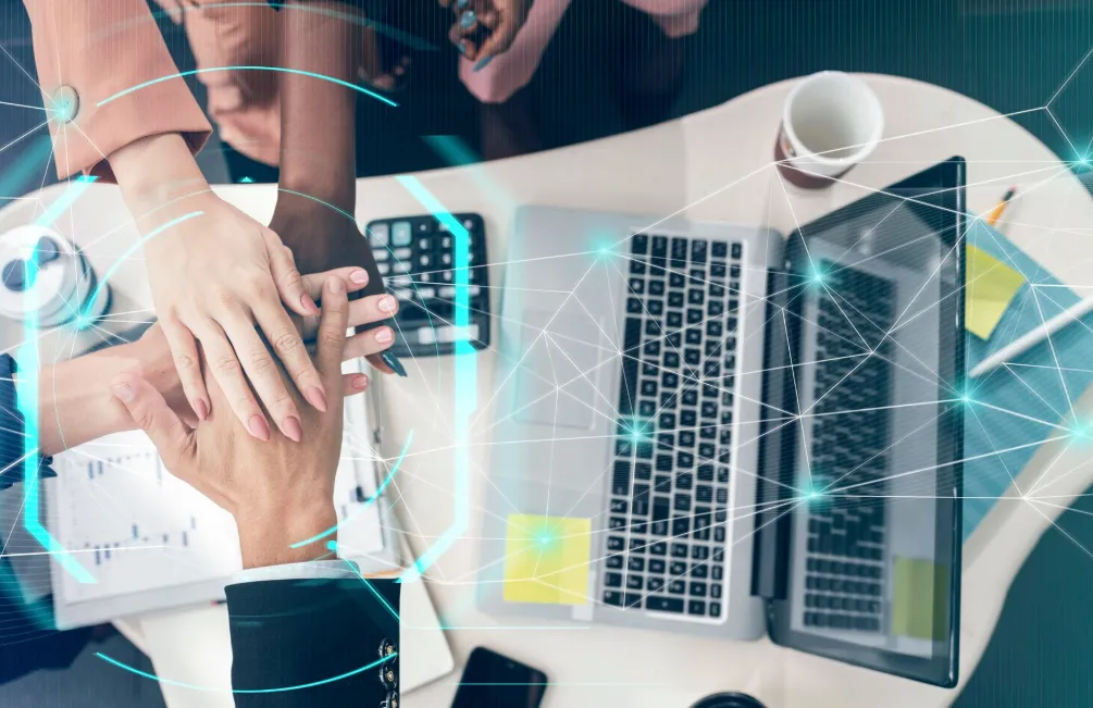 نرم افزار منابع انسانی و HR Tech برای افزایش بهره‌ وری کارکنان