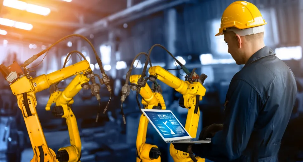 نمایی از نرم‌ افزار S2S ERP در مدیریت تولید صنعتی