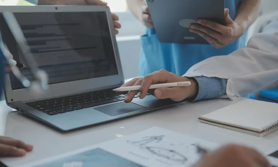 شناخت کامل انواع ادمین در ERP و تأثیر آن‌ها بر امنیت و عملکرد سیستم