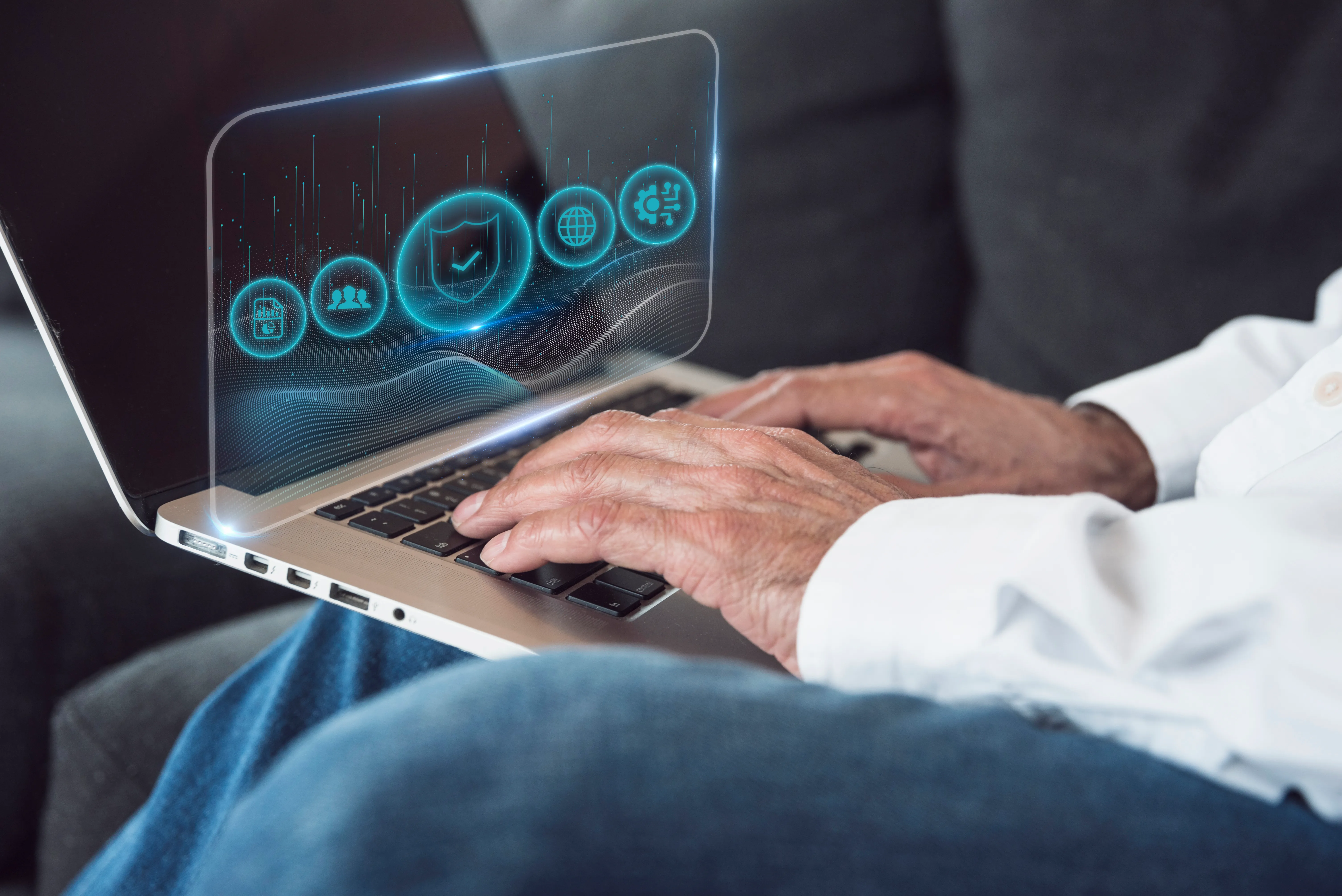 مدیریت کیفیت جامع (TQM) چیست و چگونه با ERP به بهبود مستمر کیفیت می‌ رسیم؟