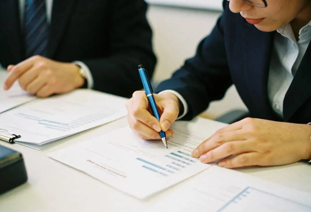 مدیریت مکاتبات داخلی سازمان‌ های چند شعبه‌ ای با گردش کار دقیق و امن